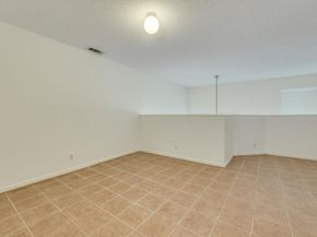 9226 Jollyville RD 132, Austin TX 78759