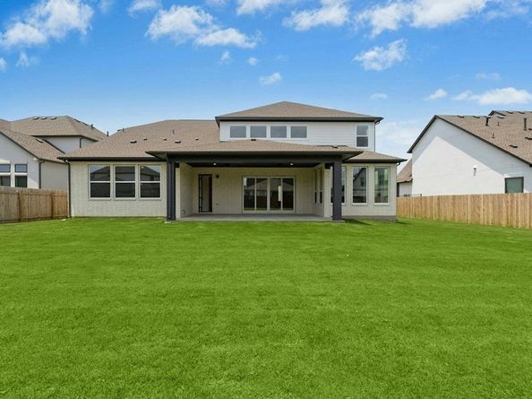 220 Reata Ridge LOOP, Liberty Hill TX 78642