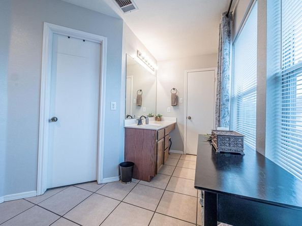 1111 Terrier CV, Round Rock TX 78664