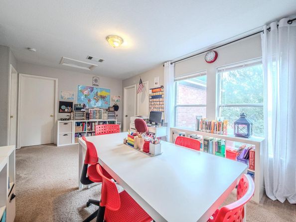 1111 Terrier CV, Round Rock TX 78664