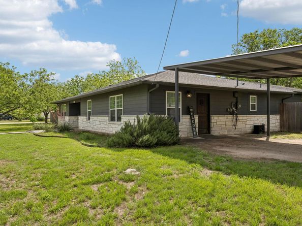 12747 Burson DR, Manchaca TX 78652