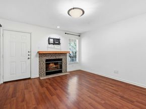 7685 Northcross DR 1121, Austin TX 78757