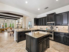 11725 Red Oak Valley LN, Austin TX 78732