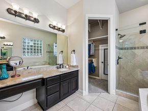 11725 Red Oak Valley LN, Austin TX 78732