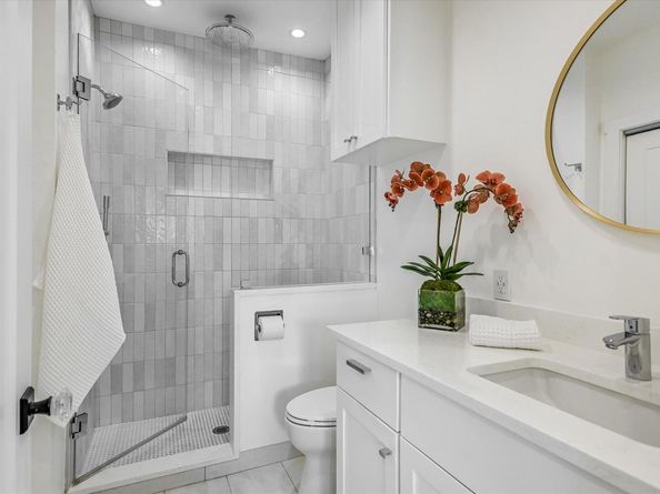 106 E 35th ST, Austin TX 78705