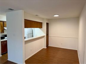 10616 Mellow MDWS 26C, Austin TX 78750