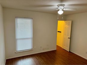 10616 Mellow MDWS 26C, Austin TX 78750