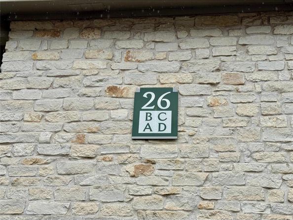 10616 Mellow MDWS 26C, Austin TX 78750