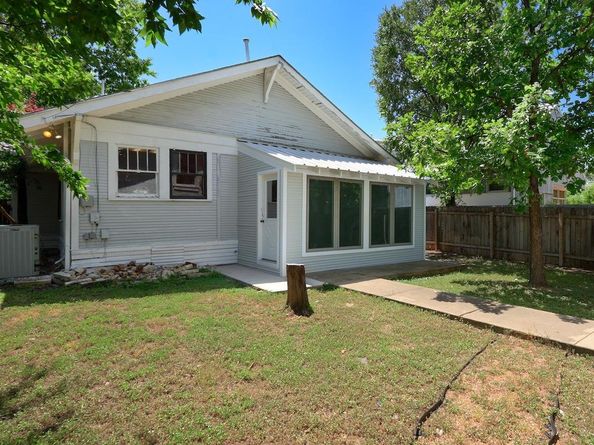 3402 Cedar ST, Austin TX 78705