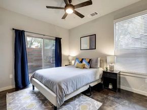 2709 E 2nd ST A, Austin TX 78702