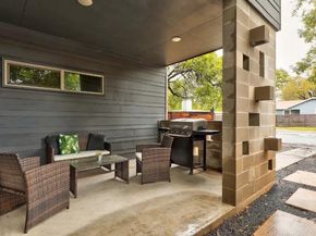2709 E 2nd ST A, Austin TX 78702