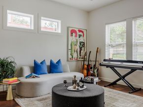 904 W Monroe ST, Austin TX 78704