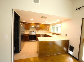 11602 Crosstimber DR, Austin TX 78750