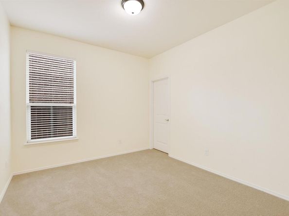 1501 Uhland DR, Leander TX 78641