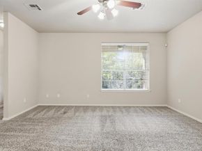 1310 W Parmer LN 7B, Austin TX 78727