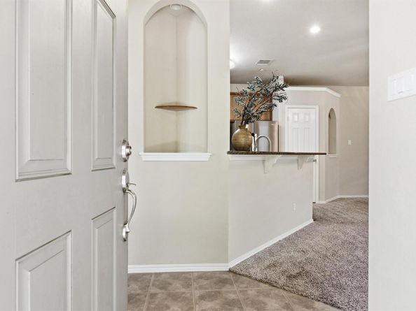 1310 W Parmer LN 7B, Austin TX 78727