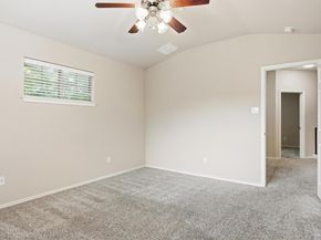 1310 W Parmer LN 7B, Austin TX 78727