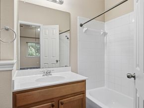 1310 W Parmer LN 7B, Austin TX 78727
