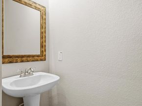 1310 W Parmer LN 7B, Austin TX 78727