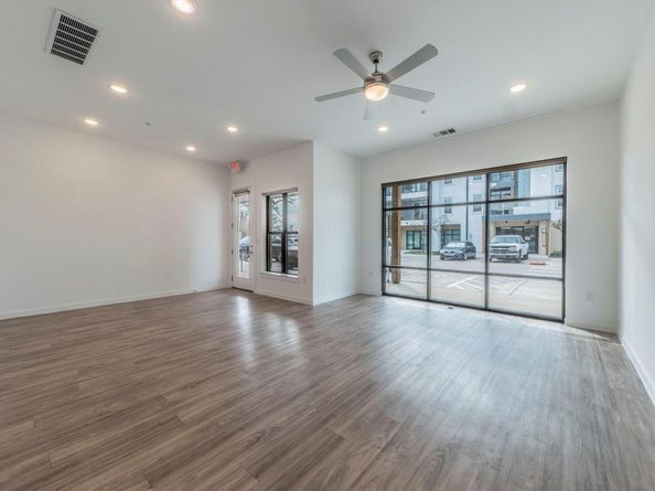 4901 Springdale RD 103, Austin TX 78723