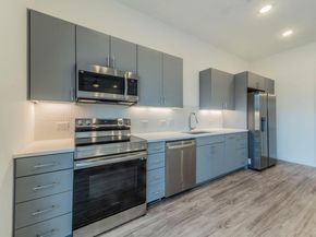 4901 Springdale RD 103, Austin TX 78723