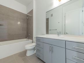 4901 Springdale RD 103, Austin TX 78723