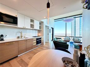 70 Rainey ST 2203, Austin TX 78701