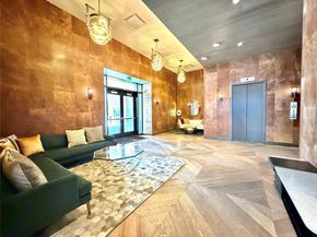 70 Rainey ST 2203, Austin TX 78701
