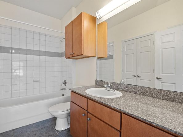 2502 Leon ST 417, Austin TX 78705