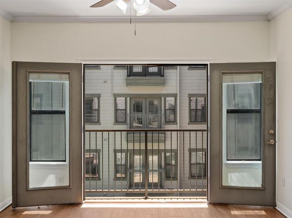 2502 Leon ST 417, Austin TX 78705