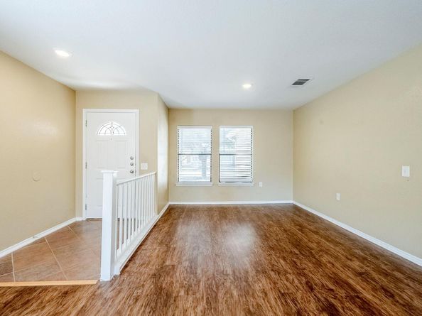 7537 Marble Ridge DR, Austin TX 78747