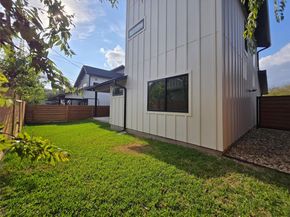5303 Grover Ave 2, Austin TX 78756