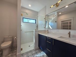 5303 Grover Ave 2, Austin TX 78756