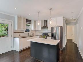701 Bouldin Ave, Austin TX 78704