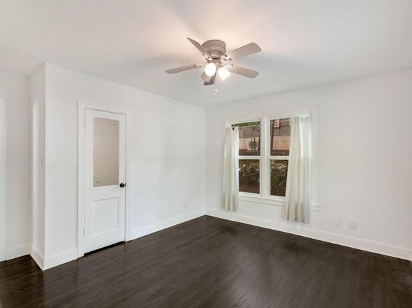 701 Bouldin Ave, Austin TX 78704