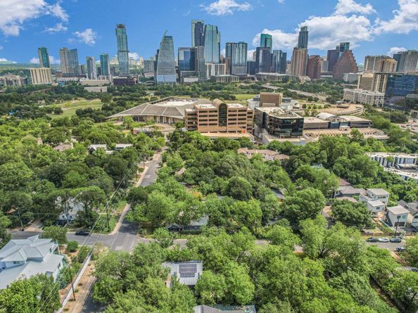 701 Bouldin Ave, Austin TX 78704