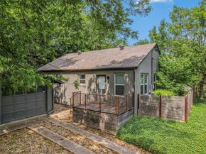 701 Bouldin Ave, Austin TX 78704
