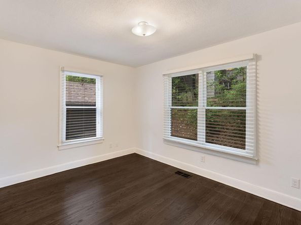 701 Bouldin Ave, Austin TX 78704
