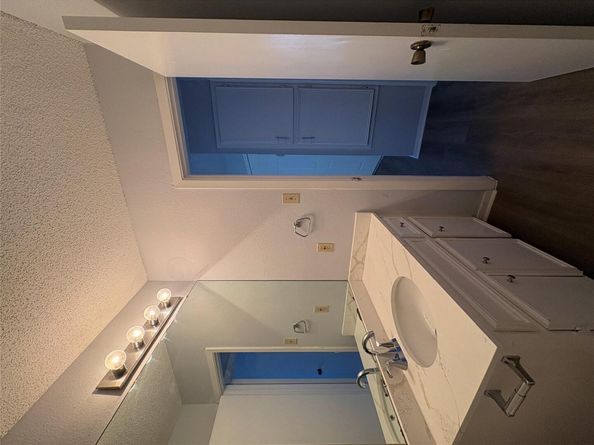 10616 Mellow Meadows DR 35C, Austin TX 78750