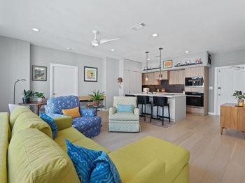 1600 Barton Springs RD