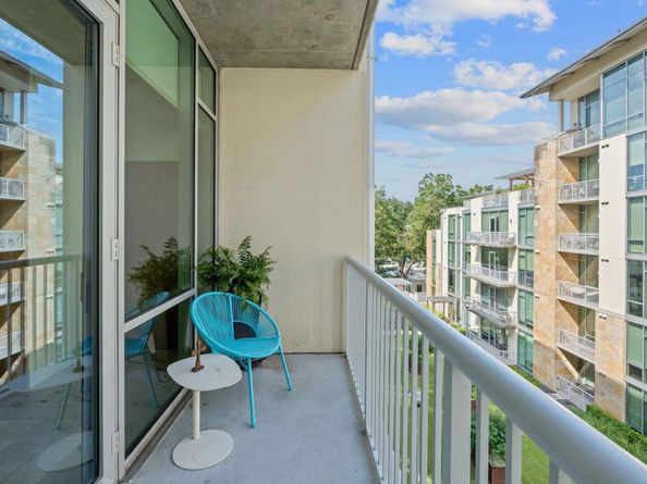 1600 Barton Springs RD 6403, Austin TX 78704