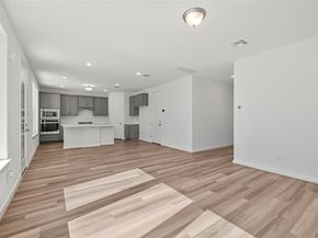 176 Alicante LN, Liberty Hill TX 78642