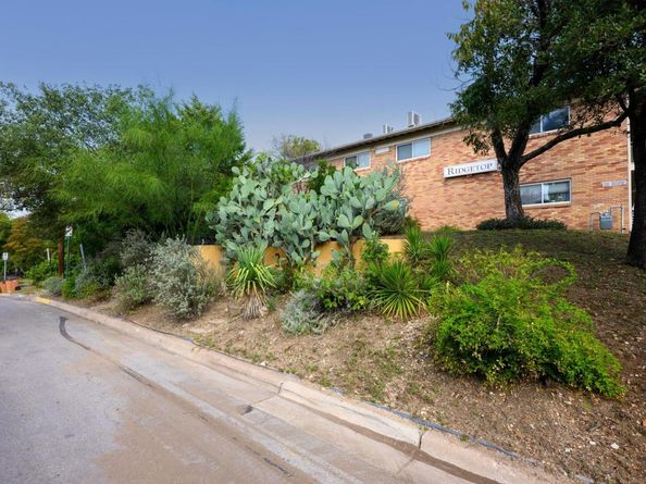 304 E 33rd ST 11, Austin TX 78705