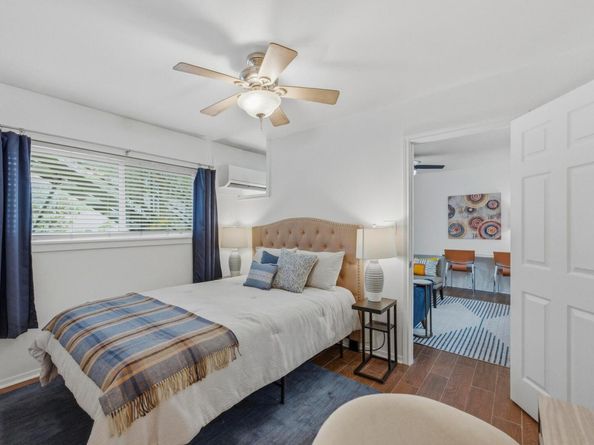 304 E 33rd ST 11, Austin TX 78705