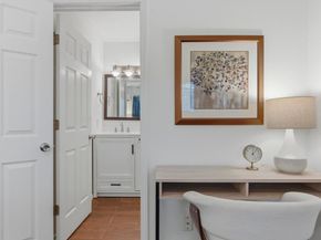 304 E 33rd ST 11, Austin TX 78705