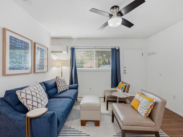 304 E 33rd ST 11, Austin TX 78705