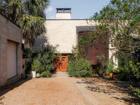 22124 Briarcliff DR, Spicewood TX 78669