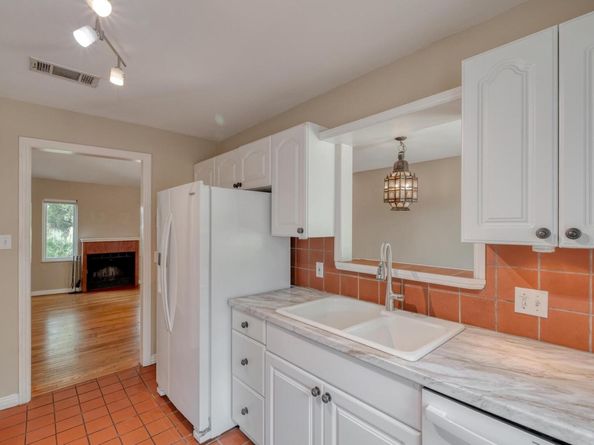 1404 Juliet ST, Austin TX 78704