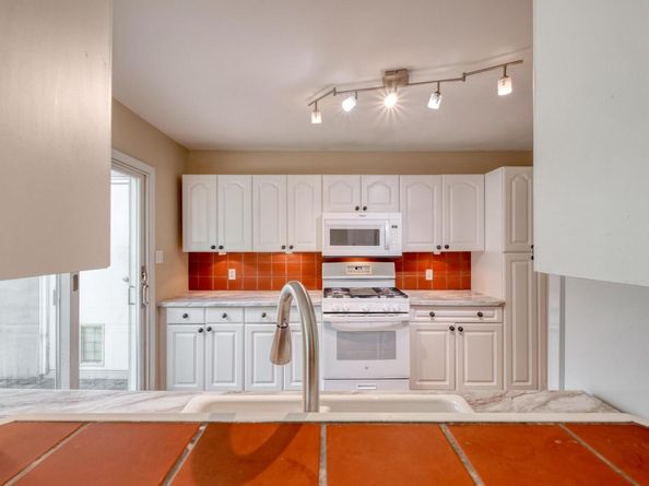 1404 Juliet ST, Austin TX 78704