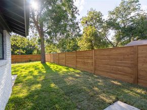 7700 Robalo RD, Austin TX 78757